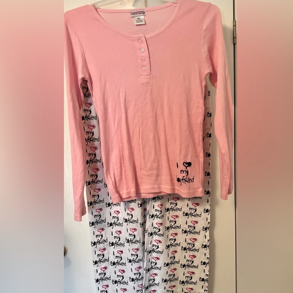 I ❤️ My Boyfriend” Pajama Set – Size XL – Pink Long Sleeve & Matching Pants